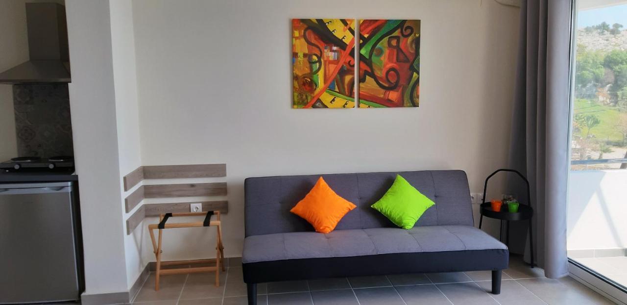 Budget 1 - Sea View - Renovated February 2021 Appartement *