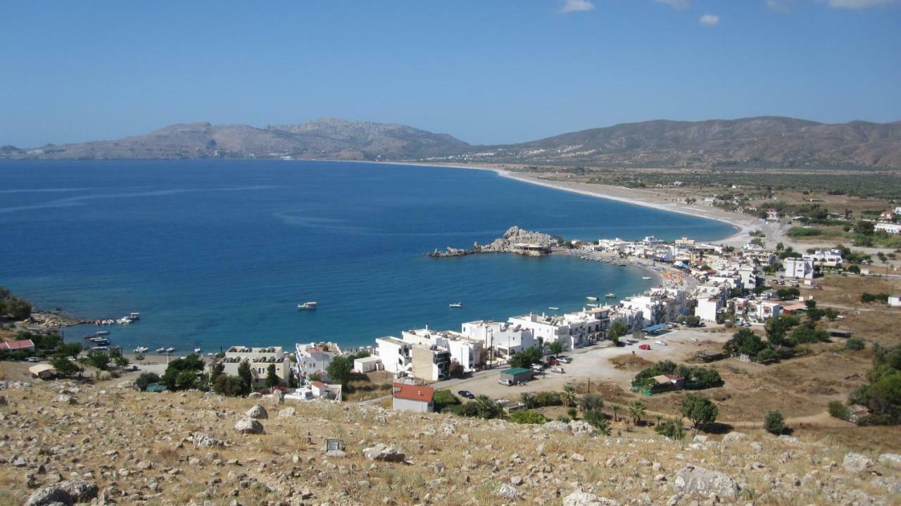 Budget 1 - Sea View - Renovated February 2021 *